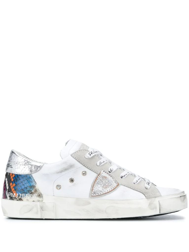 logo lace low-top sneakers
