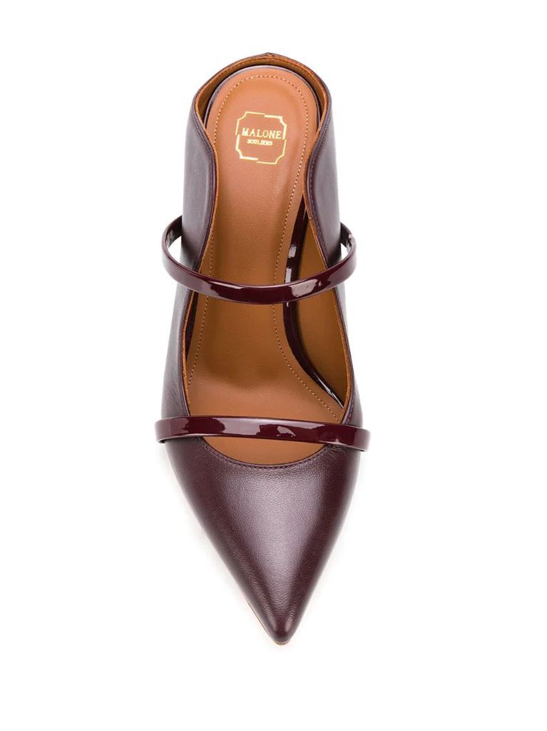 pointed toe pump