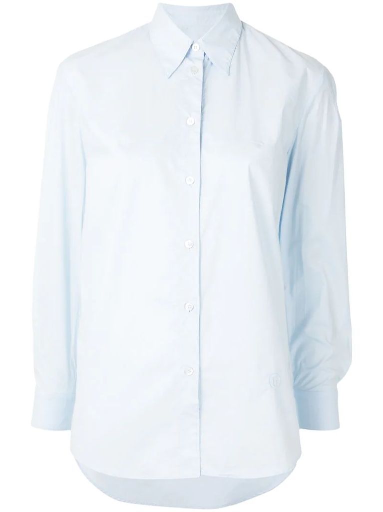 pointed collar buttoned shirt