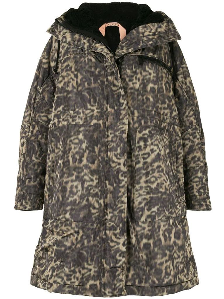 oversize leopard-print coat