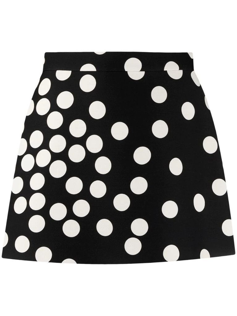 high-waisted polka dot shorts