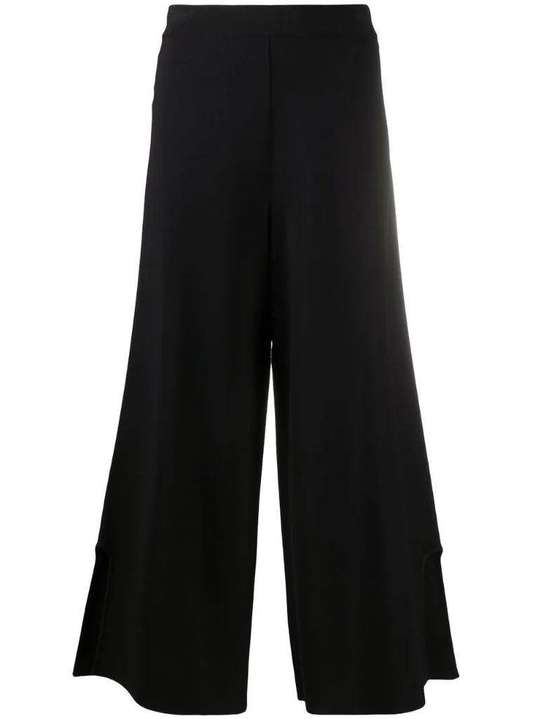 side-slit cropped trousers