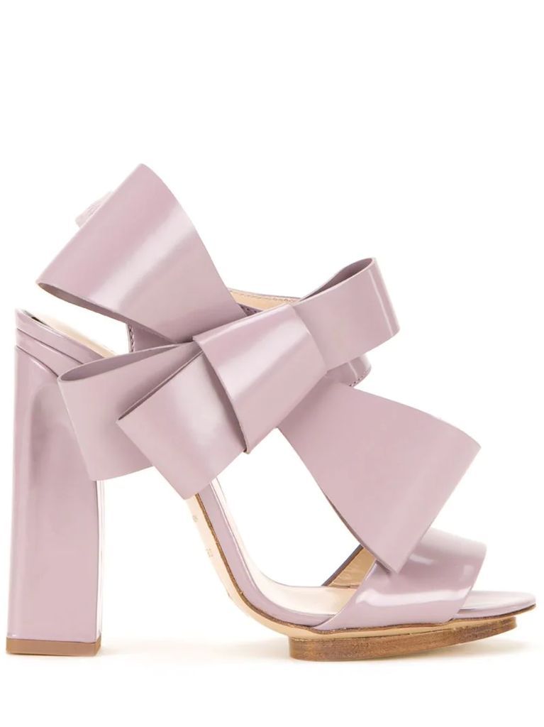 oversized bow sandals