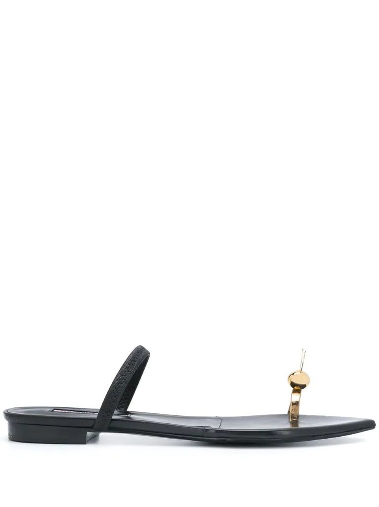single-toe strap flat sandals