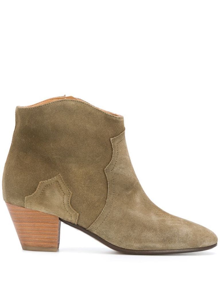 Dicker ankle boots