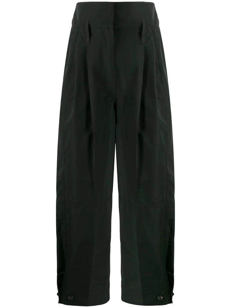 high-rise cropped cargo trousers