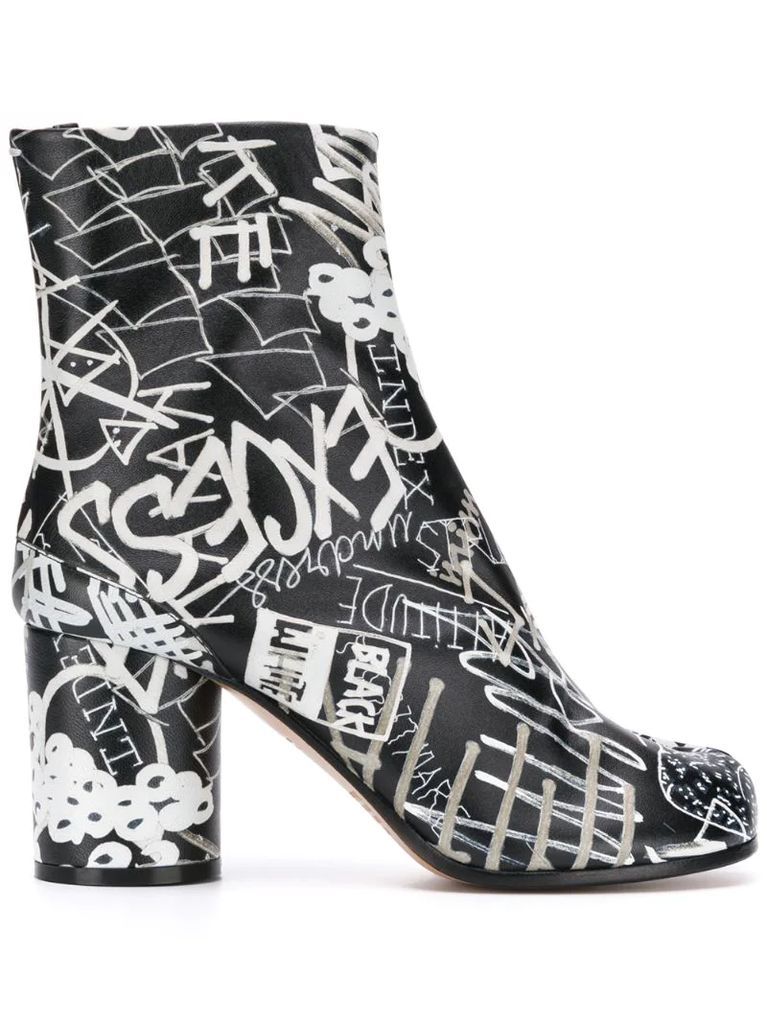 graphic print 80mm Tabi ankle boots