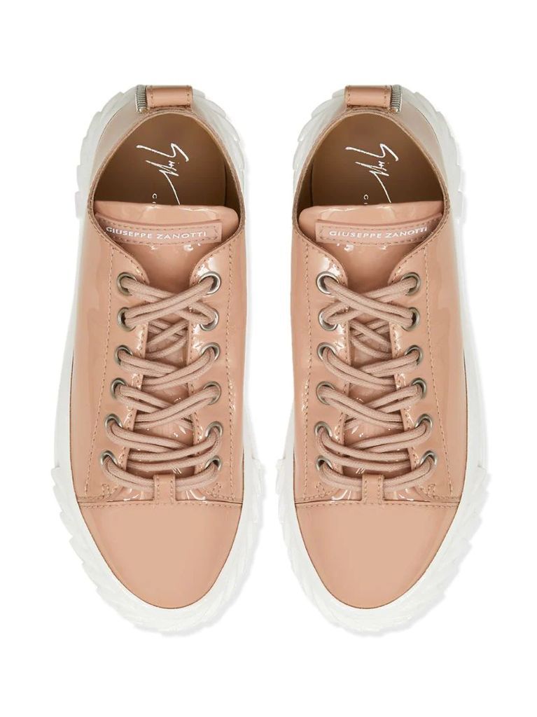 low-top lace-up trainers