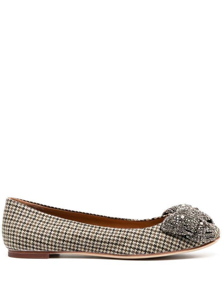 crystal-bow houndstooth ballerina shoes