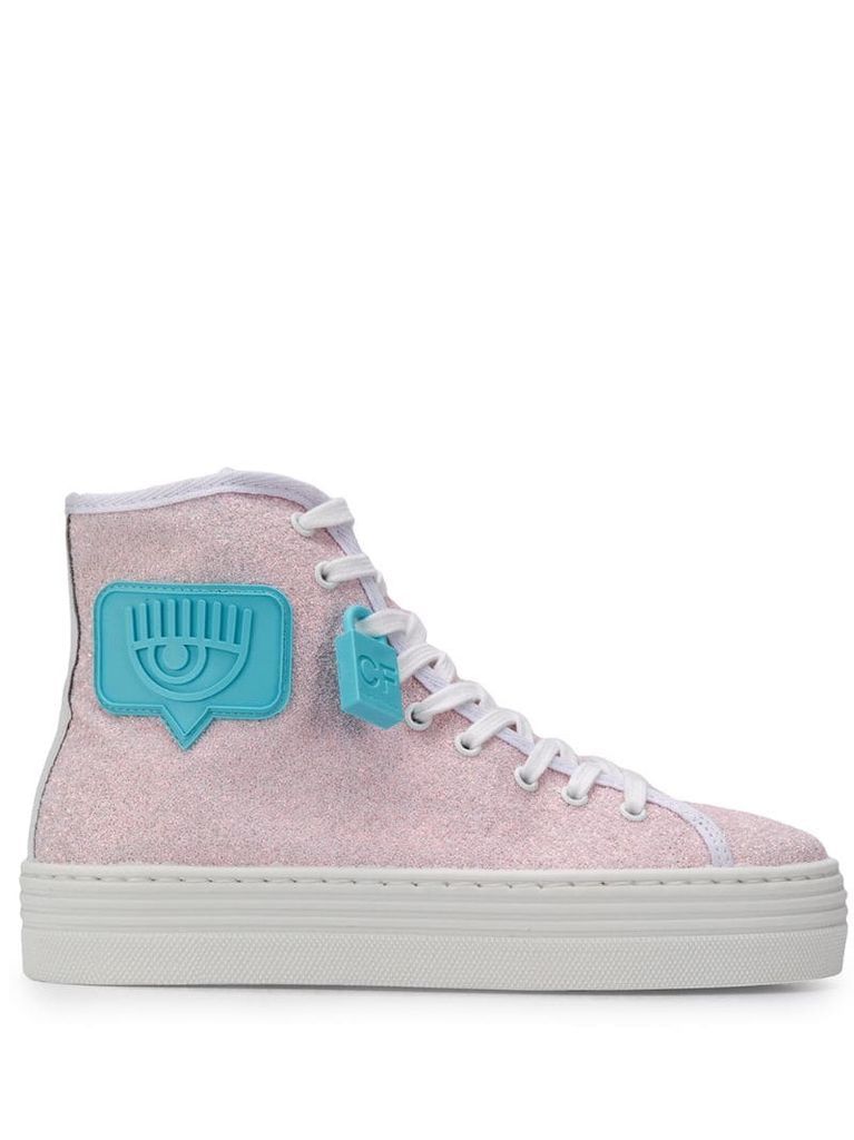 side patch sneakers