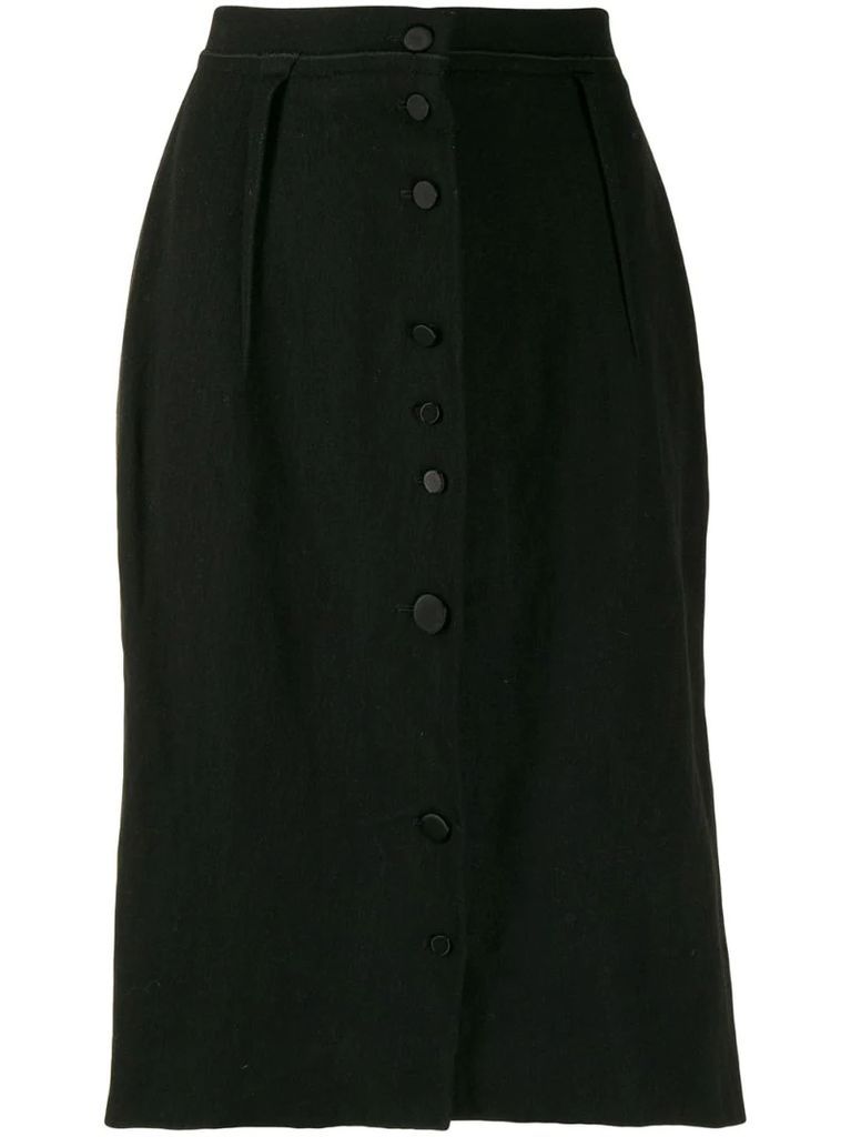 2005s slim buttoned skirt