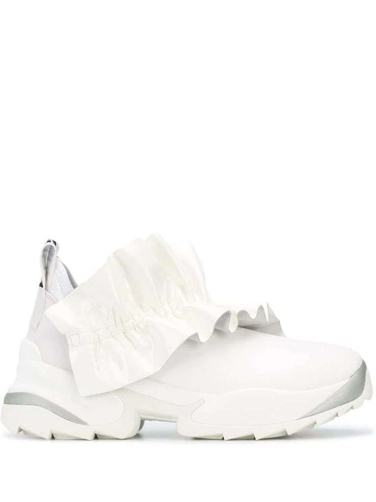 Extreme ruffle trim sneakers
