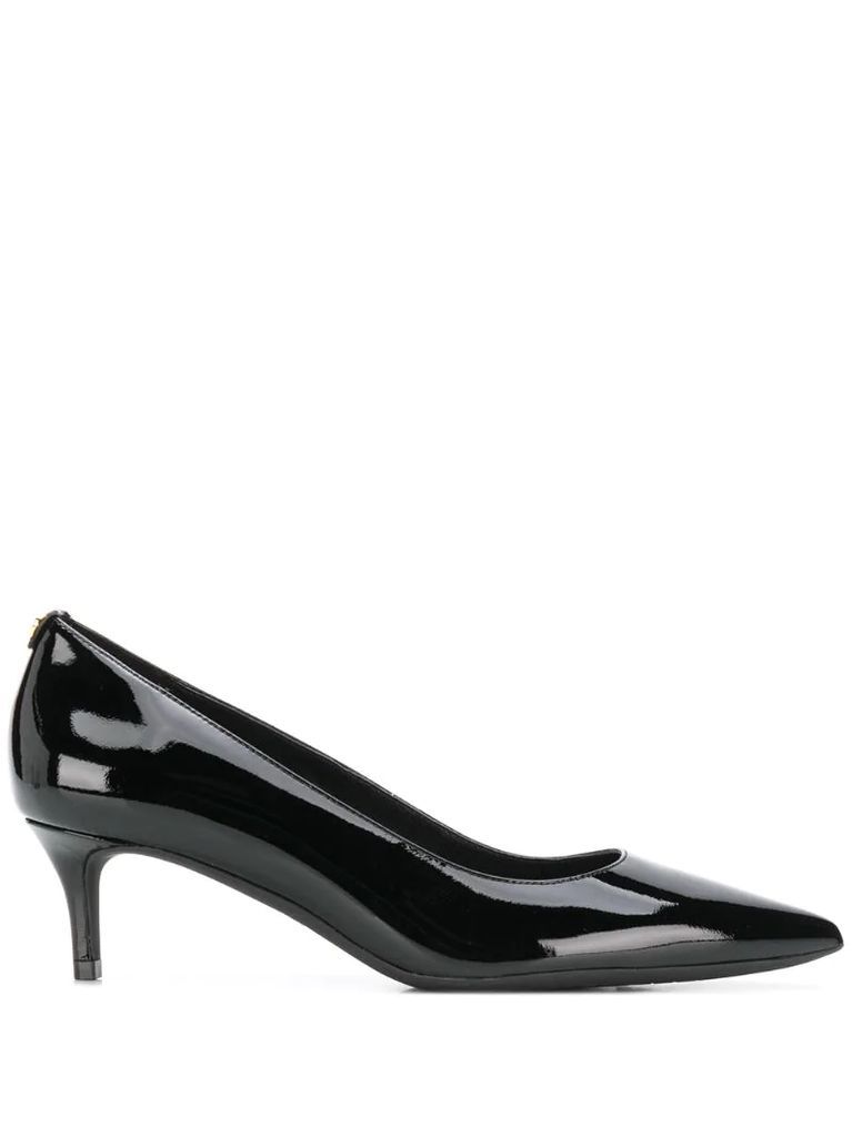 pointed toe pumps