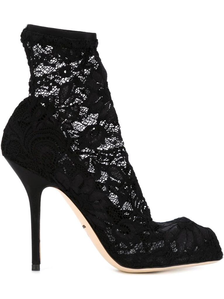 lace ankle boots