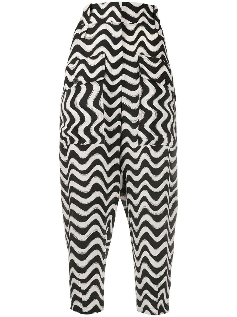 wave-print cropped trousers