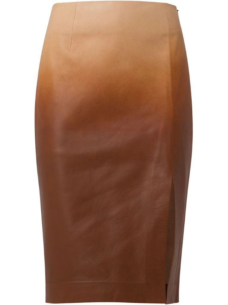 Degradé Softness leather pencil skirt