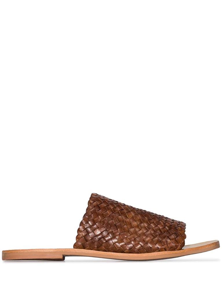 Pia woven sandals