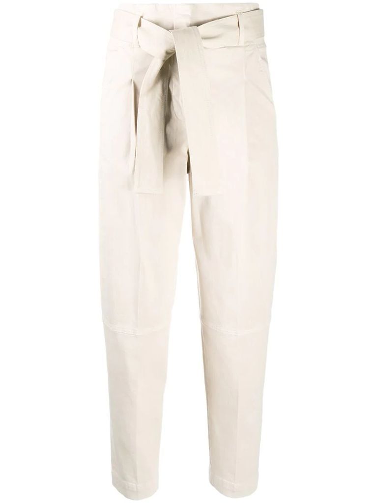 waist-tied tapered trousers