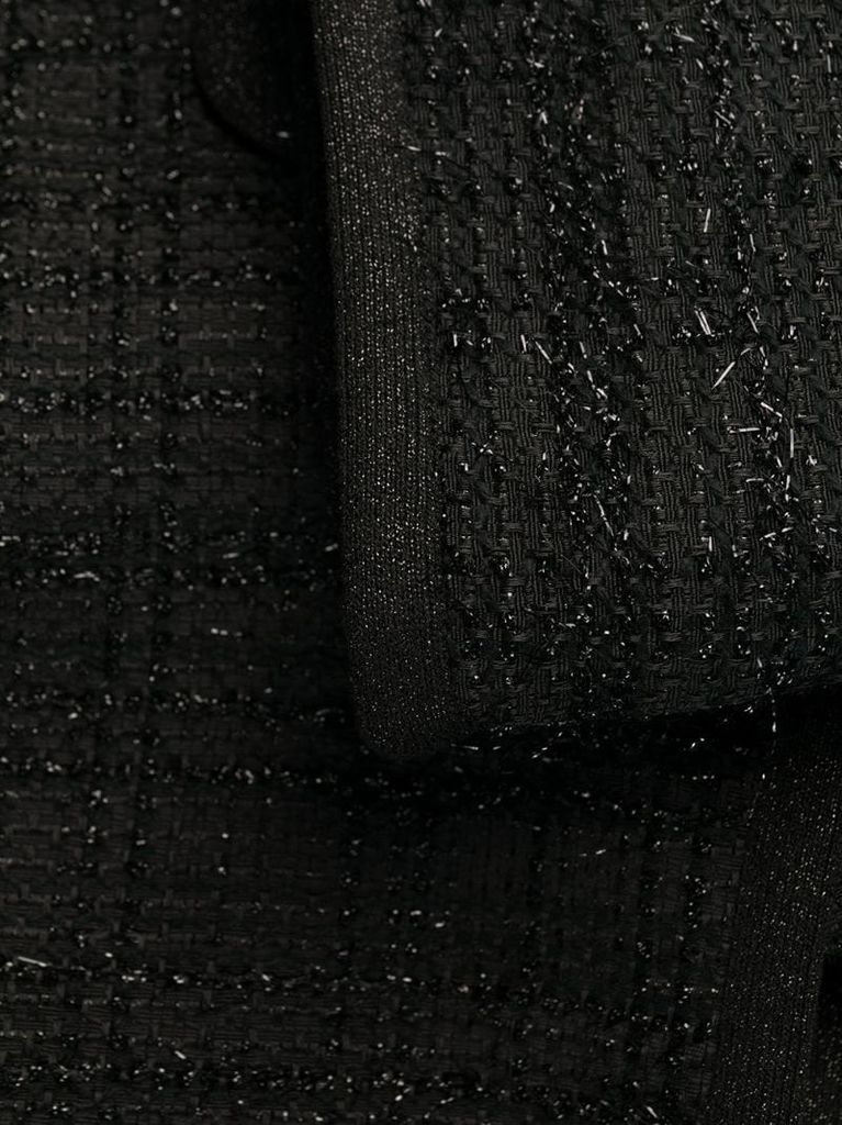 elbow-length sleeved tweed coat