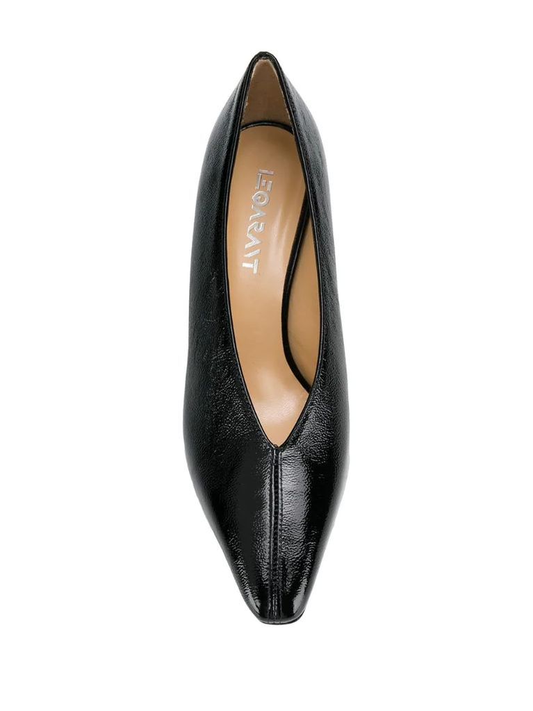pointed slip-on pumps