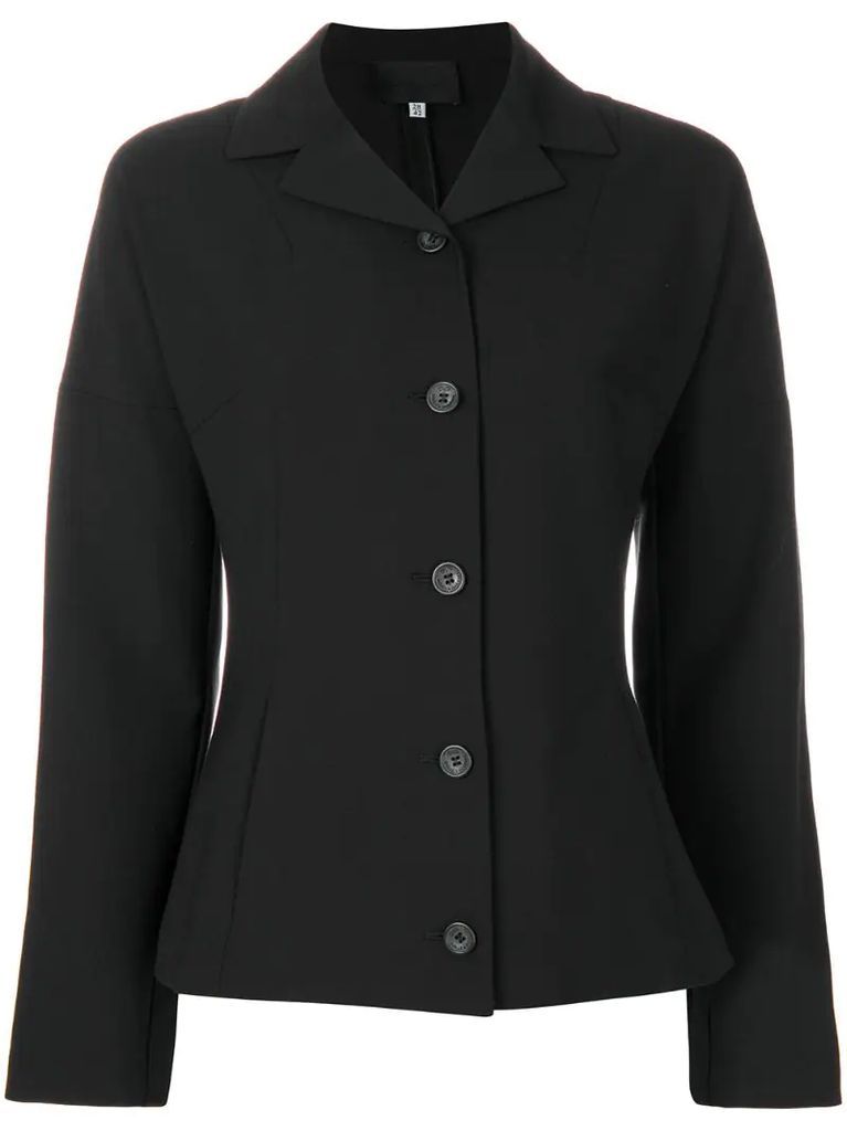 fitted buttoned blazer