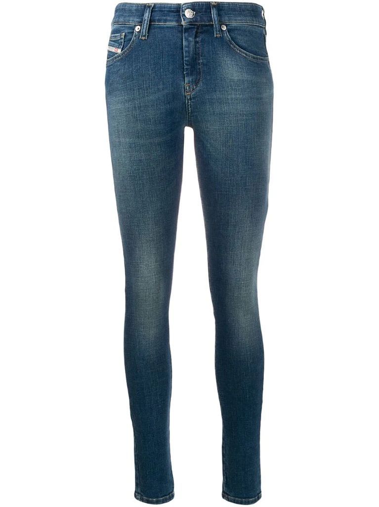 slim fit jeans