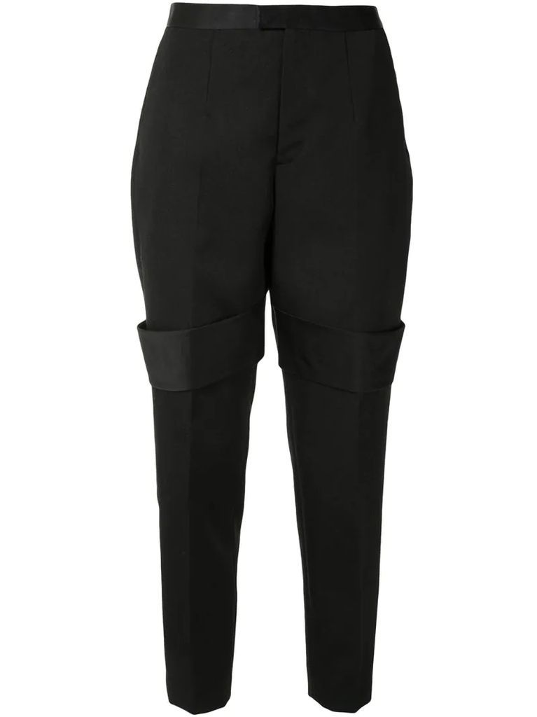 leg-strap tapered trousers