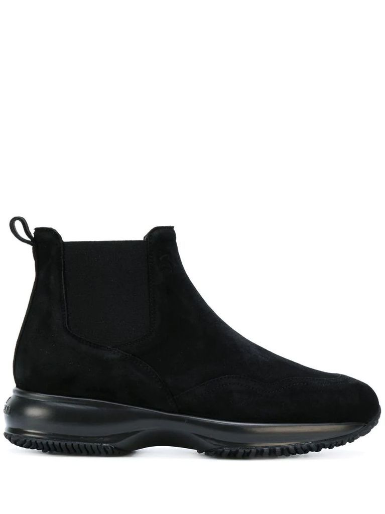 pull-on sneaker boots
