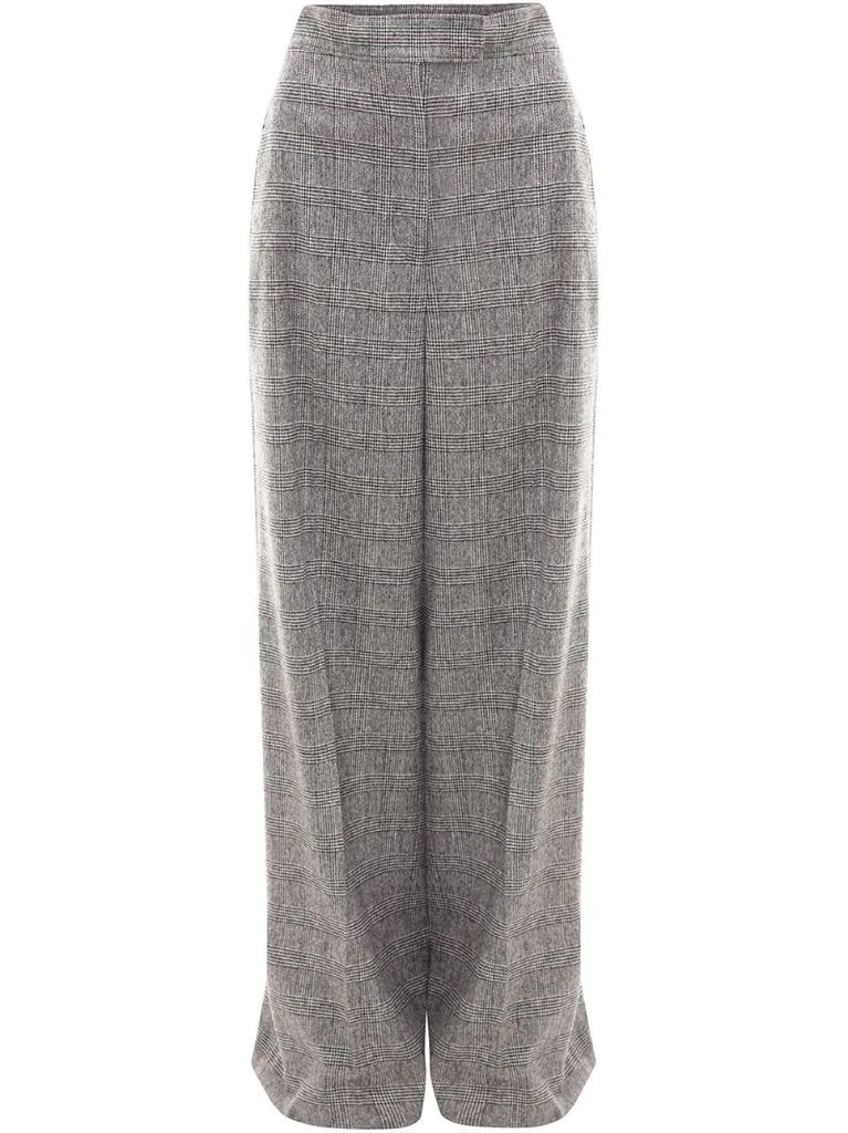 wide leg trousers