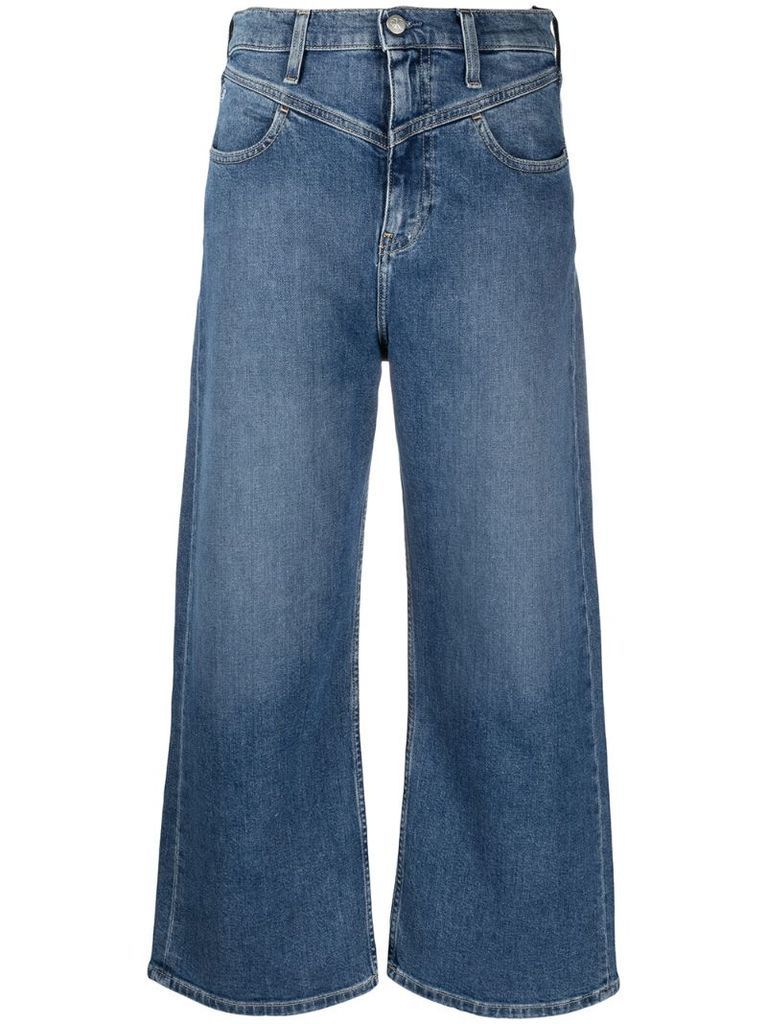 cropped flared jeans with 'V' detail
