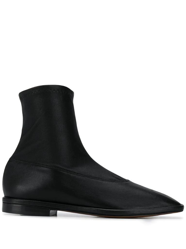 Olivia pull-on ankle boots