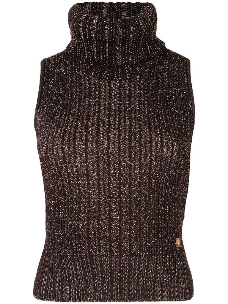 2001 chunky-knit roll-neck vest