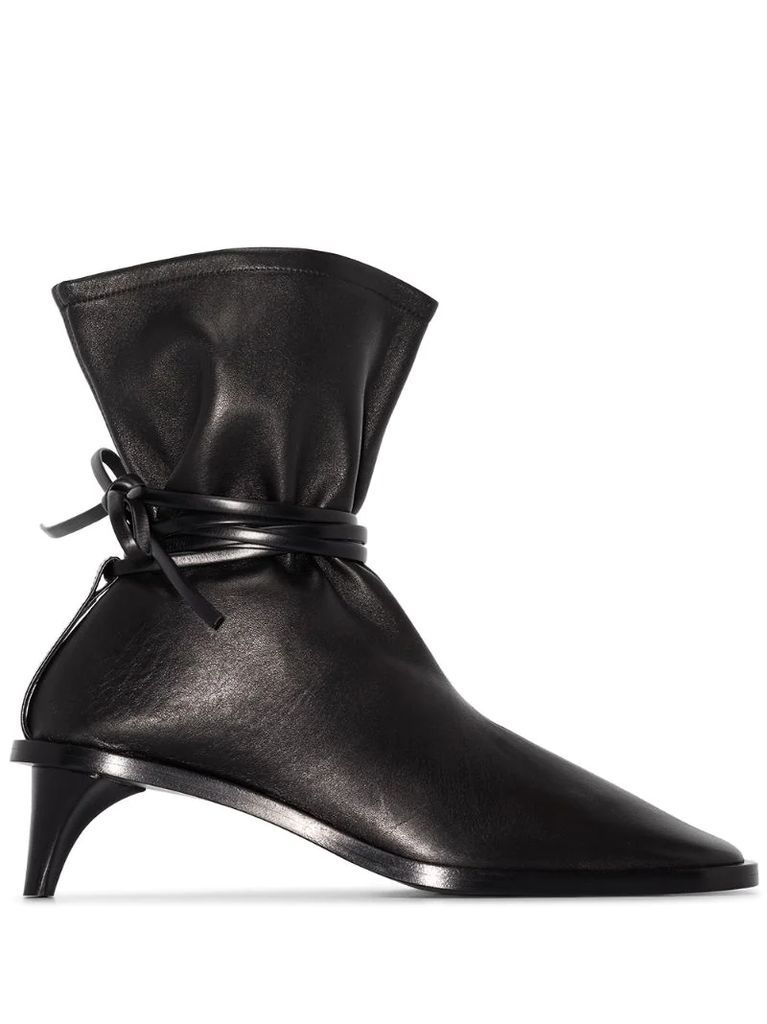 tie-fastening 45mm ankle boots