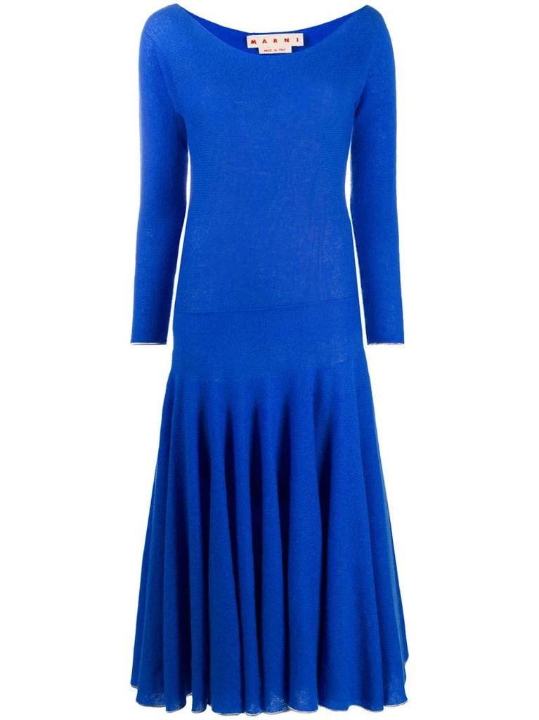 boat-neck long knitted dress
