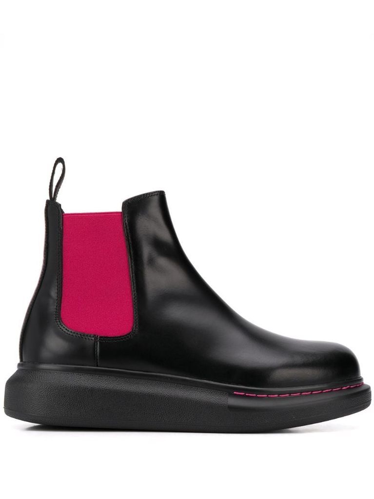 contrast Chelsea boots