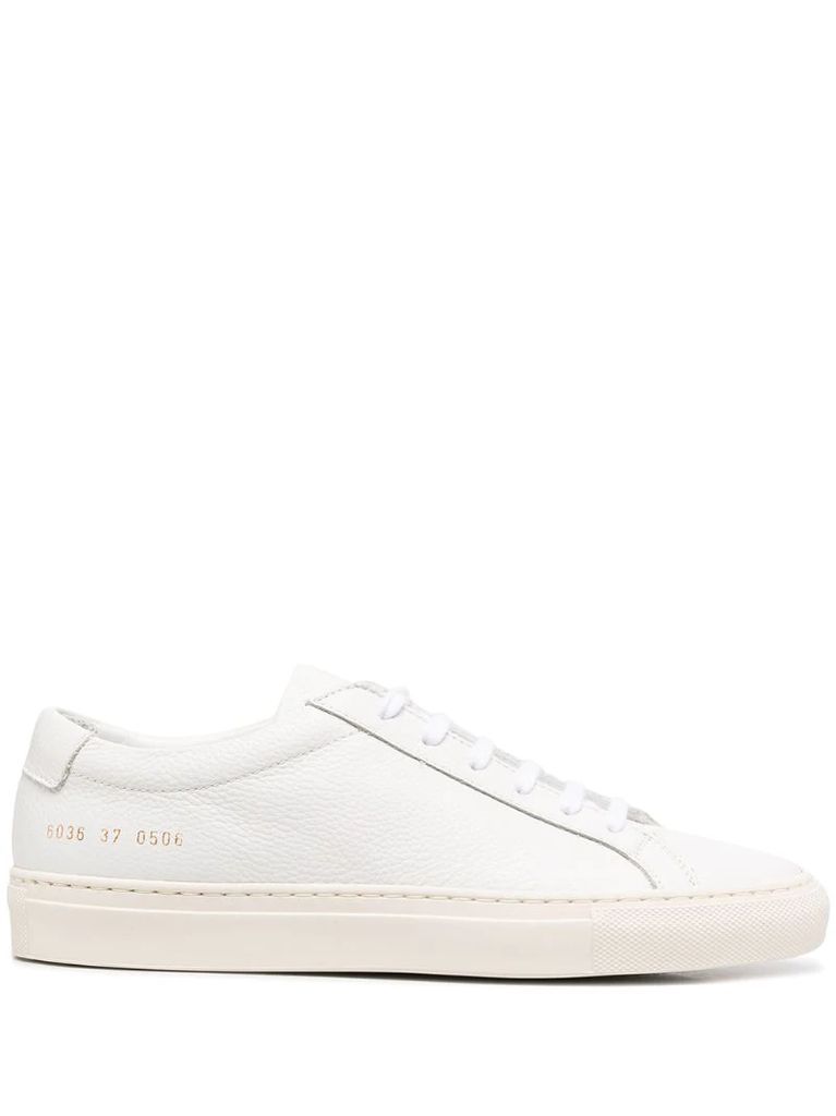 pebbled-finish low-top sneakers