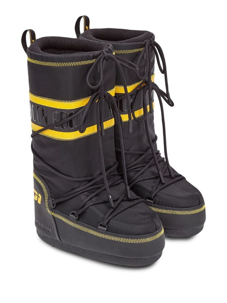 logo striped moon boots