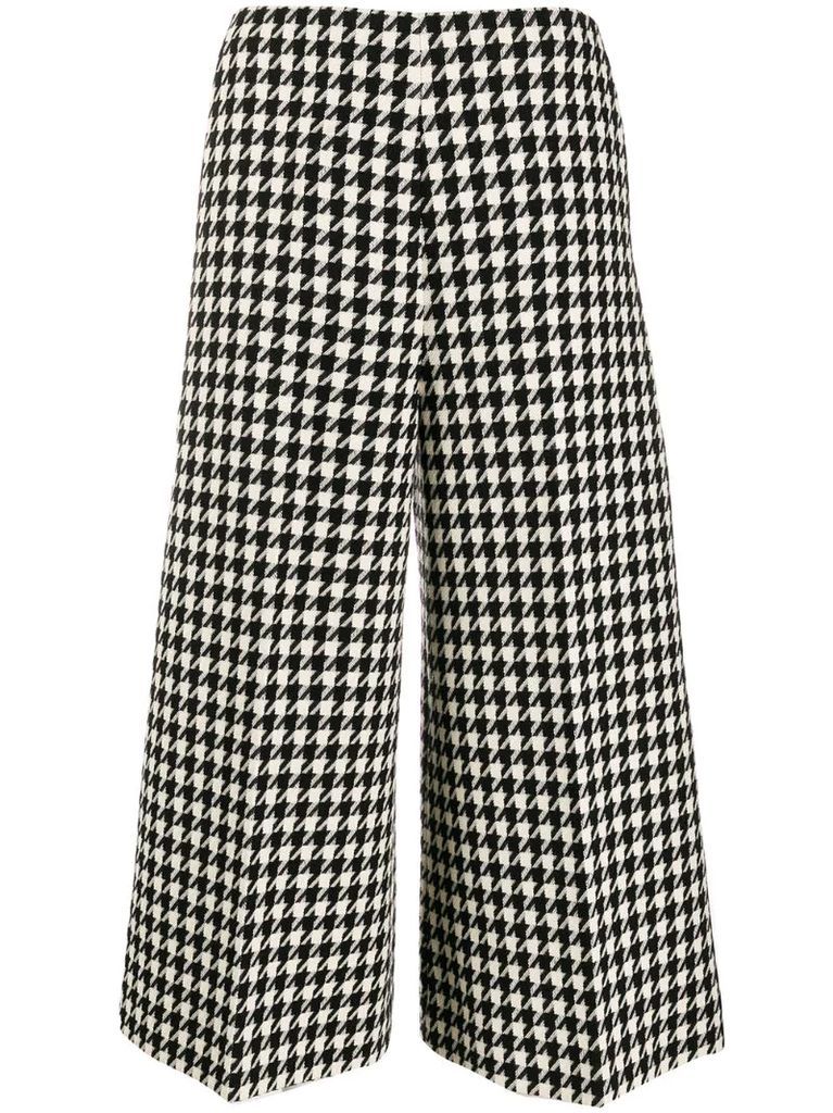 houndstooth print cropped trousers