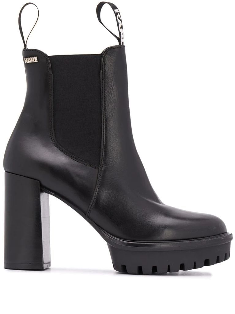 Voyage Iv ankle boots
