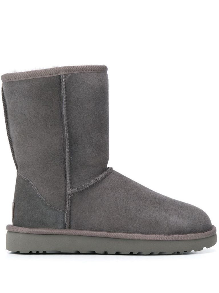 Classic Ugg ankle boots