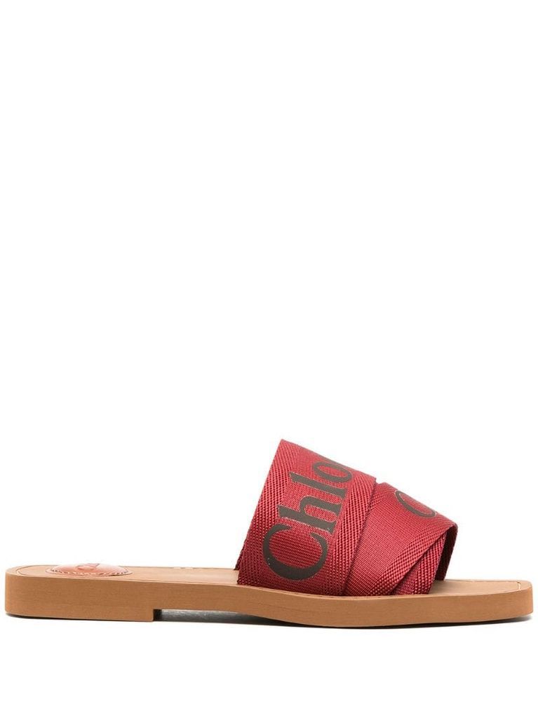 Woody flat logo-print sandal
