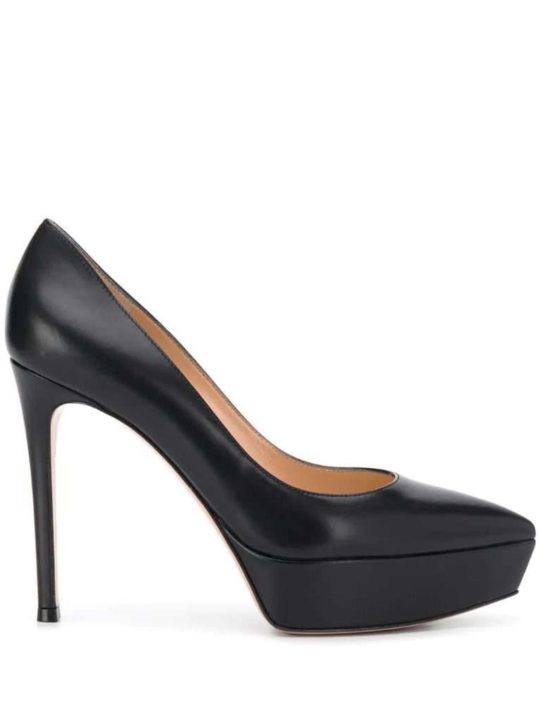 Dasha platform sole pumps