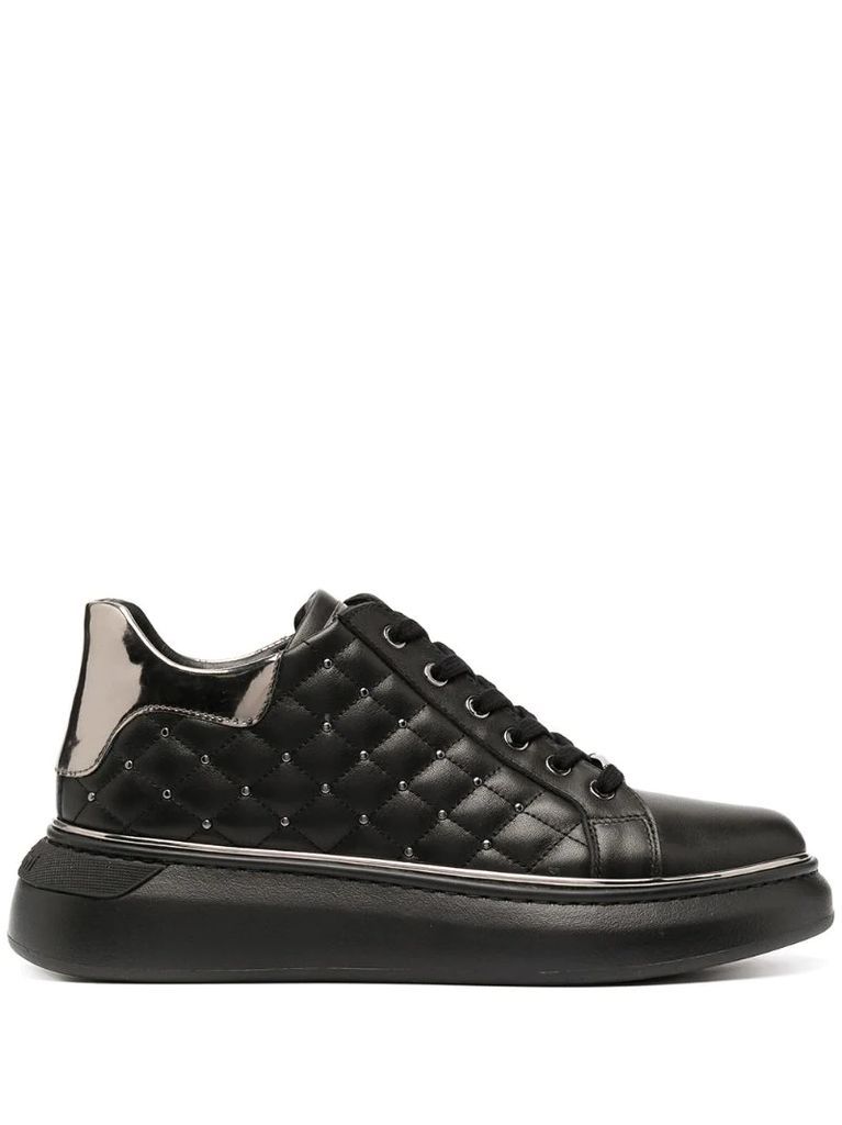 quilted stud low-top sneakers