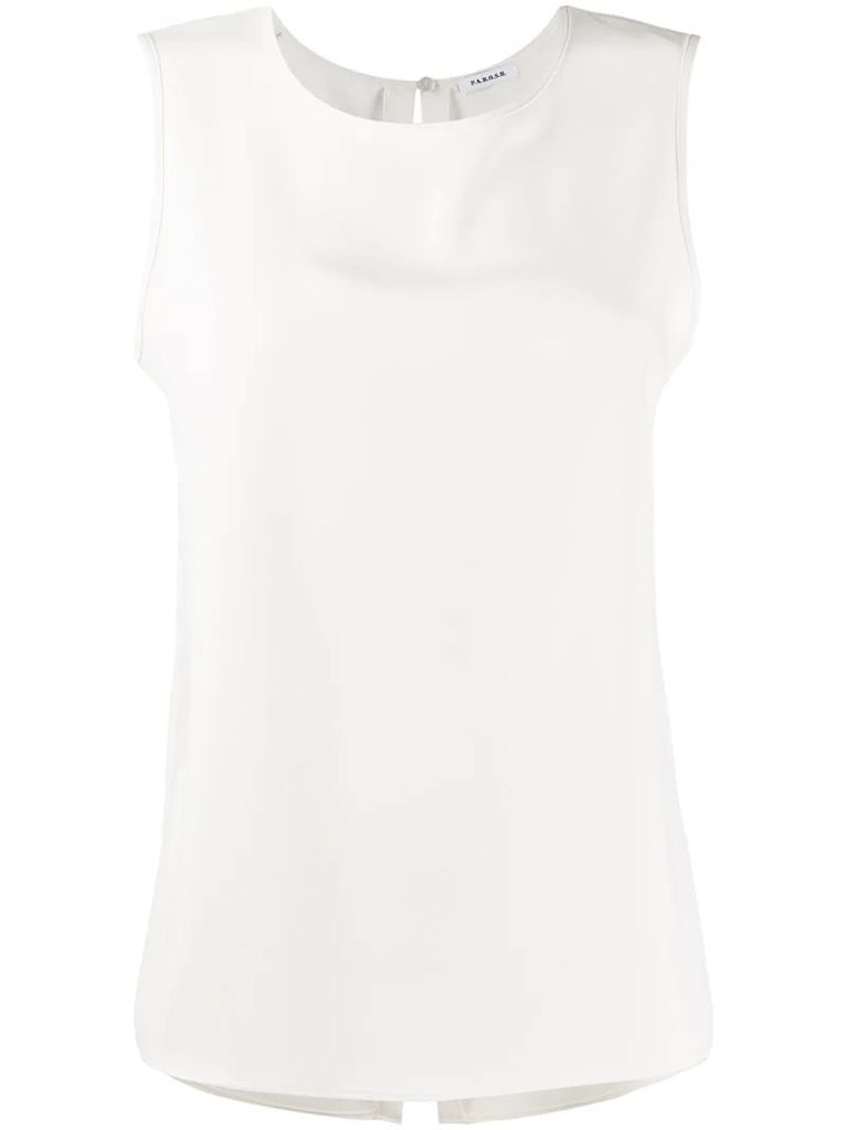 sleeveless relaxed shape top