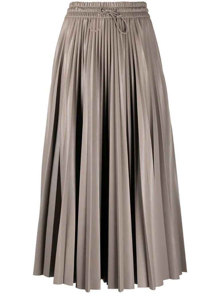 pleated high-waisted skirt