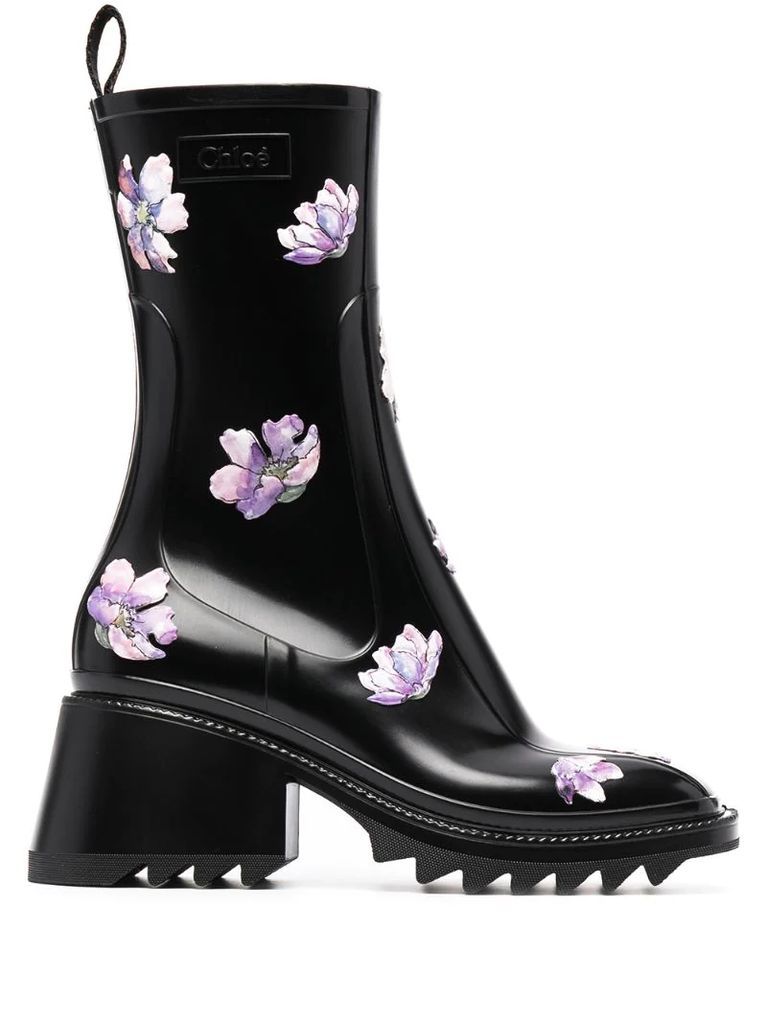 Betty rain boots
