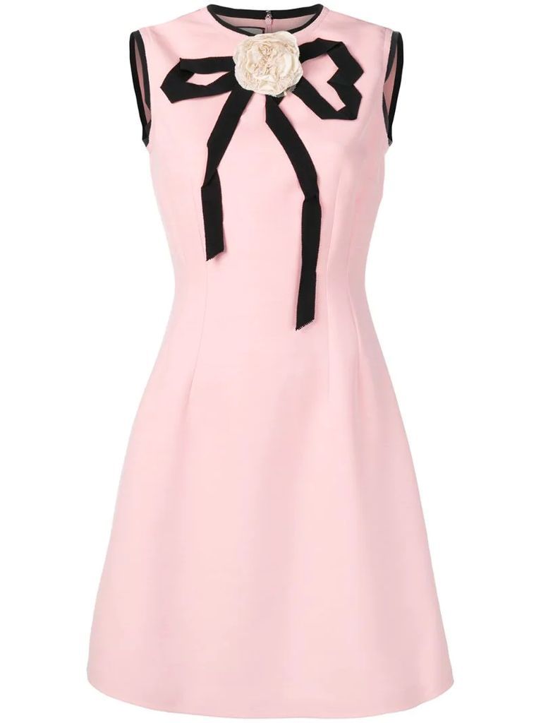 appliqué rose dress