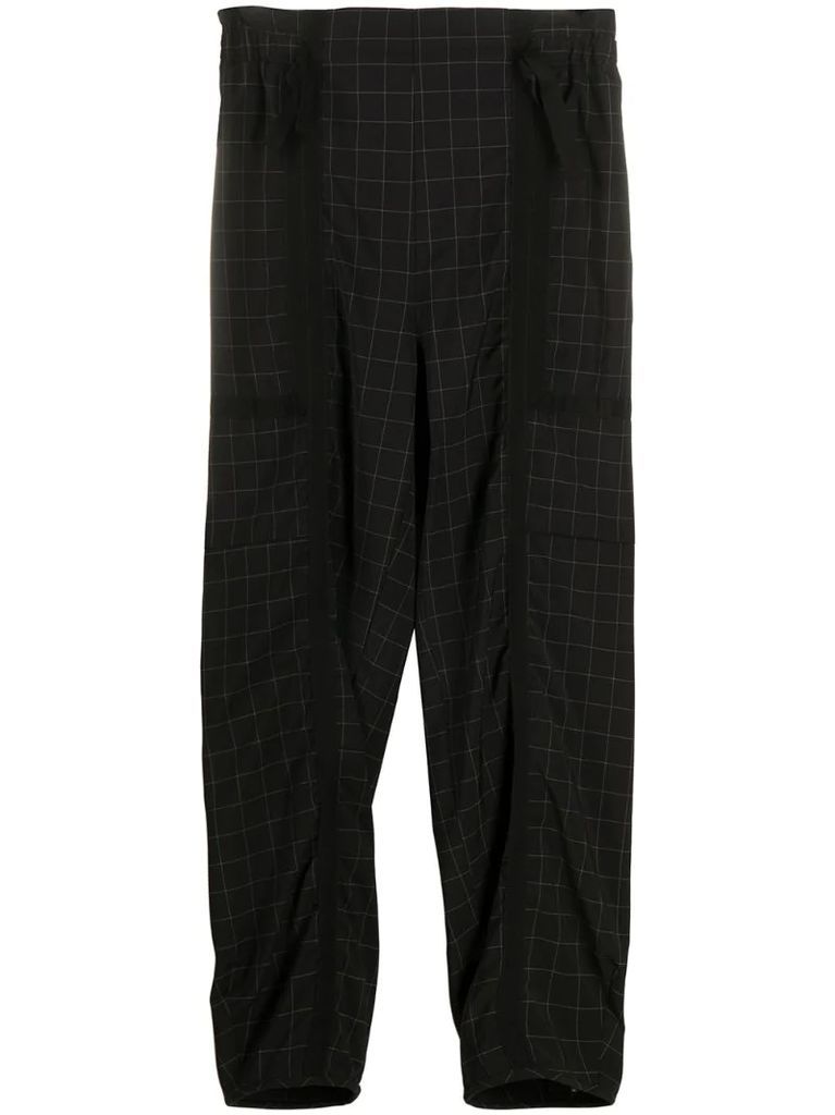 grid-print high waisted trousers