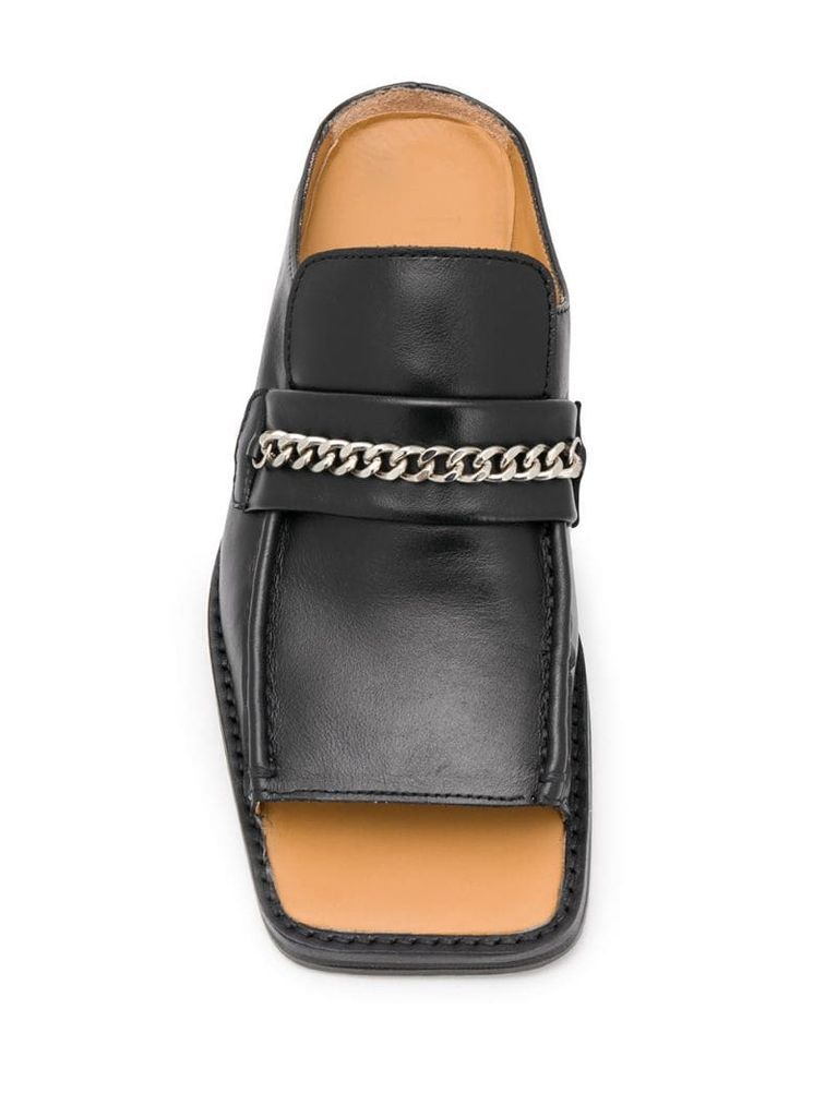 chain detail sandals