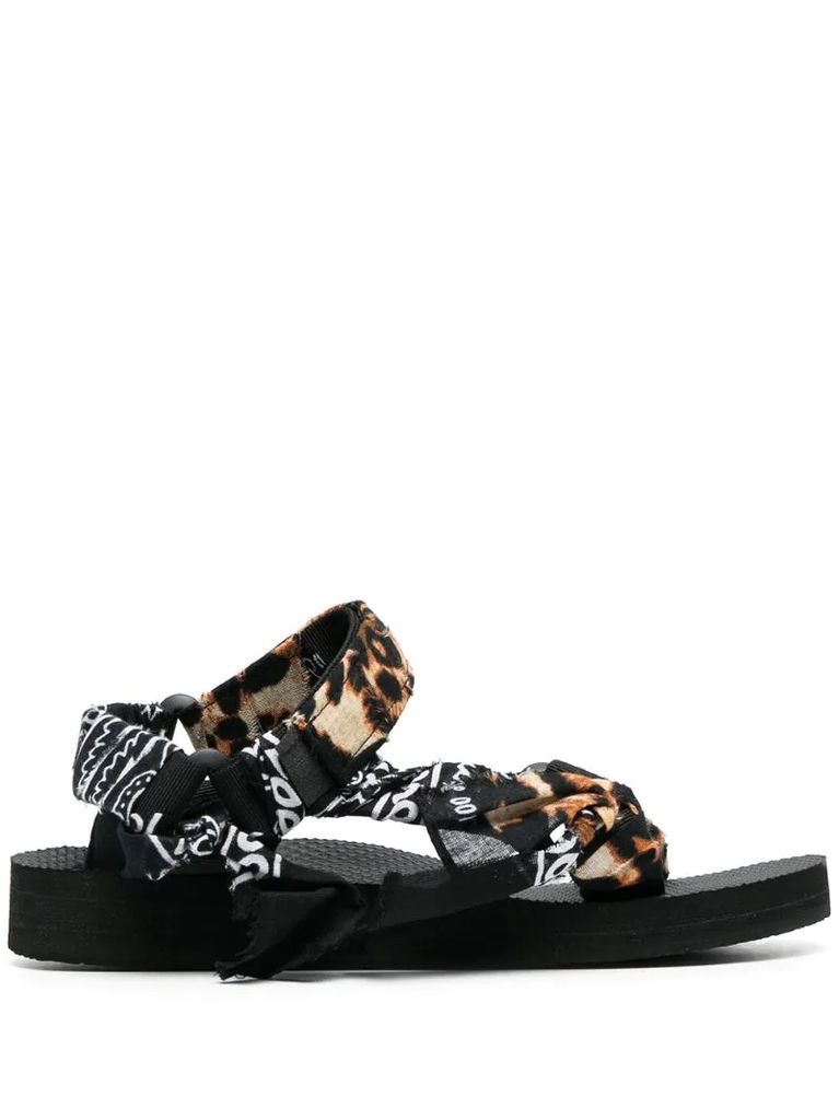 Trekky leopard print sandals
